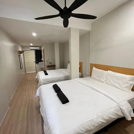 Homestay Suria Kuala Kangsar Exterior photo